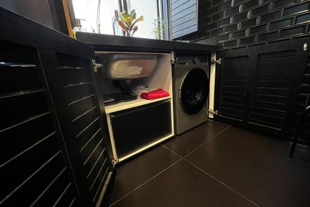 Apartamento à venda com 230m², 3 quartos e 2 vagas Apartamento à venda com 230m², 3 quartos e 2 vagasÁrea de Serviço