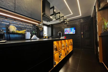 Apartamento à venda com 230m², 3 quartos e 2 vagas Apartamento à venda com 230m², 3 quartos e 2 vagasCozinha