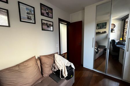 Apartamento à venda com 230m², 3 quartos e 2 vagas Apartamento à venda com 230m², 3 quartos e 2 vagasQuarto 2