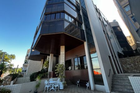 Apartamento à venda com 230m², 3 quartos e 2 vagas Apartamento à venda com 230m², 3 quartos e 2 vagasÁrea comum