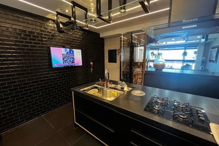 Apartamento à venda com 230m², 3 quartos e 2 vagas Apartamento à venda com 230m², 3 quartos e 2 vagasCozinha