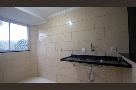 Apartamento à venda com 45m², 2 quartos e sem vagaCozinha e Área de Serviço