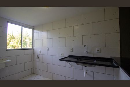 Apartamento à venda com 45m², 2 quartos e sem vagaCozinha e Área de Serviço