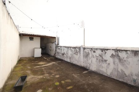 Casa à venda com 132m², 2 quartos e 1 vagaQuintal