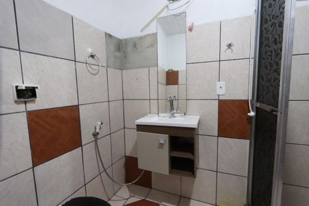 Casa à venda com 132m², 2 quartos e 1 vagaBanheiro