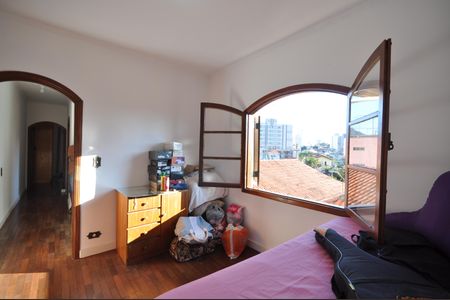 Casa à venda com 198m², 3 quartos e 5 vagasQuarto Suíte