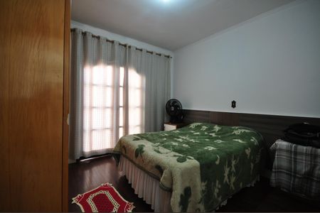 Casa à venda com 198m², 3 quartos e 5 vagasQuarto 1