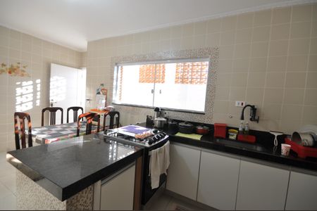 Casa à venda com 198m², 3 quartos e 5 vagasCozinha