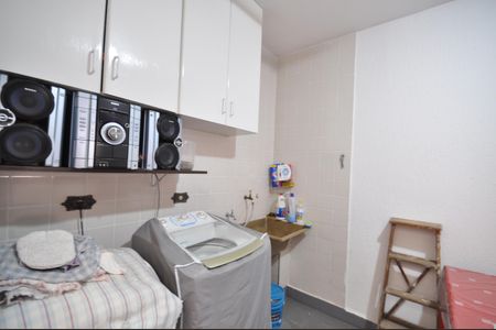 Casa à venda com 198m², 3 quartos e 5 vagasÁrea de serviço