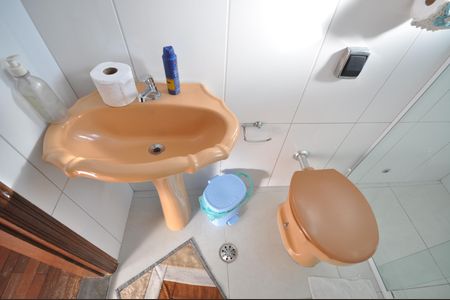 Casa à venda com 198m², 3 quartos e 5 vagasBanheiro Social