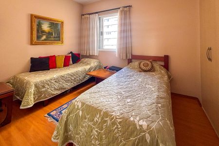 Apartamento à venda com 160m², 3 quartos e 3 vagasQuarto 1