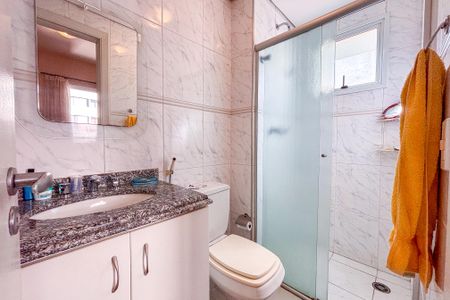 Apartamento à venda com 160m², 3 quartos e 3 vagasBanheiro do Quarto 1