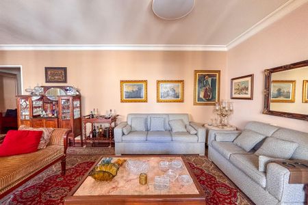 Apartamento à venda com 160m², 3 quartos e 3 vagasSala