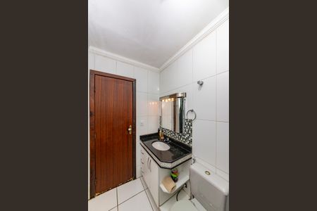 Casa à venda com 297m², 4 quartos e 4 vagasBanheiro Social 2