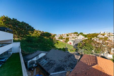 Casa à venda com 297m², 4 quartos e 4 vagasSala 3