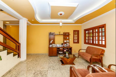 Casa à venda com 297m², 4 quartos e 4 vagasSala 2