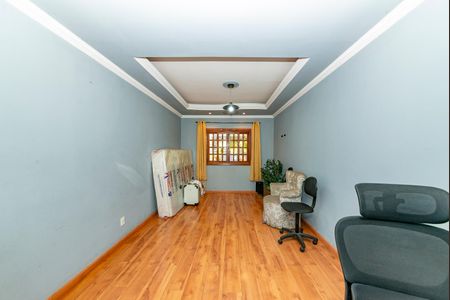 Casa à venda com 297m², 4 quartos e 4 vagasQuarto 2