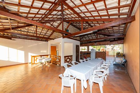 Casa à venda com 297m², 4 quartos e 4 vagasVaranda gourmet