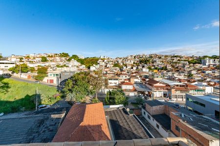 Casa à venda com 297m², 4 quartos e 4 vagasCobertura Vista