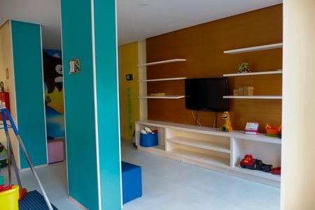 Apartamento à venda com 65m², 2 quartos e 1 vagaÁrea comum