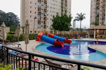 Apartamento à venda com 65m², 2 quartos e 1 vagaÁrea comum