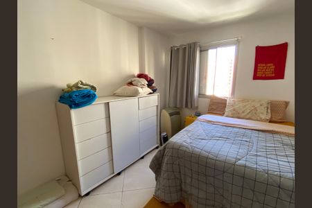 Apartamento à venda com 73m², 2 quartos e 1 vagaQuarto 2