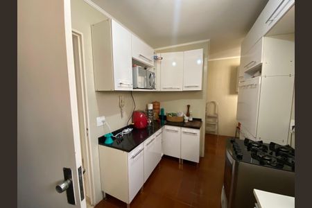 Apartamento à venda com 73m², 2 quartos e 1 vagaCozinha