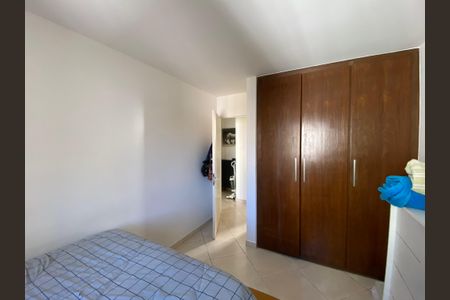 Apartamento à venda com 73m², 2 quartos e 1 vagaQuarto 2