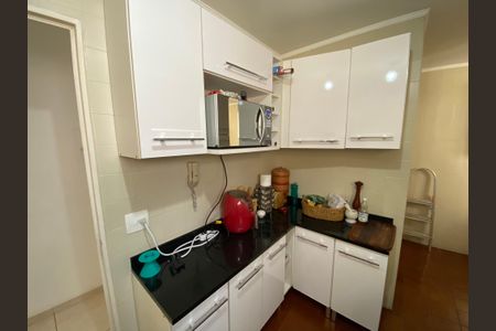 Apartamento à venda com 73m², 2 quartos e 1 vagaCozinha - Armários