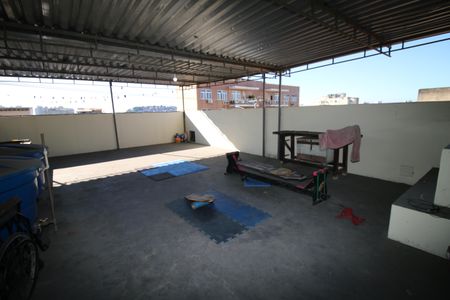 Casa à venda com 200m², 4 quartos e 1 vagaTerraço