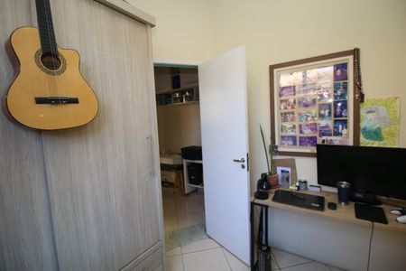 Casa à venda com 200m², 4 quartos e 1 vagaQuarto 3