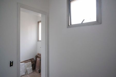 Apartamento à venda com 77m², 3 quartos e 1 vagaÁrea de serviço