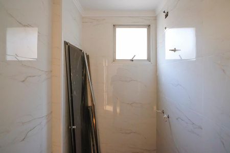 Apartamento à venda com 77m², 3 quartos e 1 vagaBanheiro da suíte