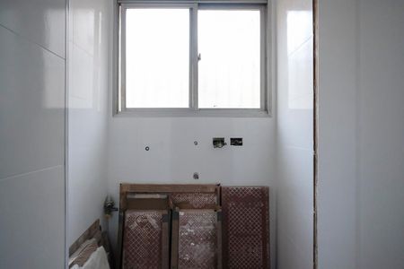 Apartamento à venda com 77m², 3 quartos e 1 vagaÁrea de serviço