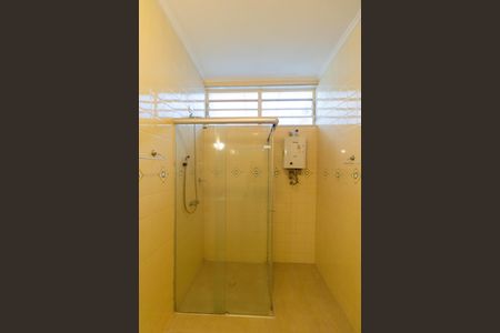 Casa à venda com 260m², 4 quartos e 2 vagas Casa à venda com 260m², 4 quartos e 2 vagasBanheiro