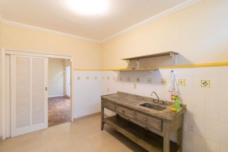 Casa à venda com 260m², 4 quartos e 2 vagas Casa à venda com 260m², 4 quartos e 2 vagasCozinha 01