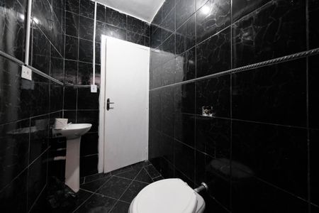 Casa à venda com 123m², 3 quartos e 4 vagasBanheiro