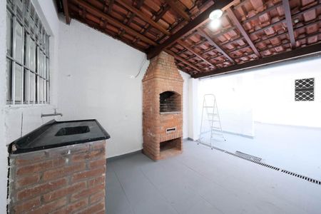 Casa à venda com 123m², 3 quartos e 4 vagasÁrea externa