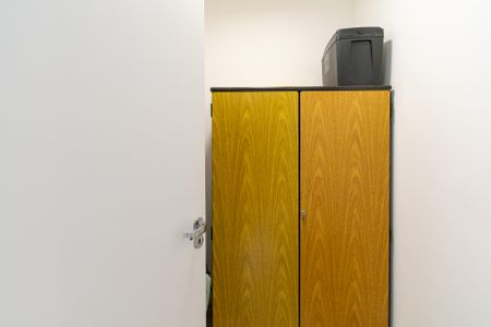 Apartamento à venda com 154m², 3 quartos e 2 vagas Apartamento à venda com 154m², 3 quartos e 2 vagasQuarto de Serviço