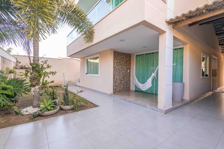 Casa de condomínio à venda com 270m², 4 quartos e 2 vagas Casa de condomínio à venda com 270m², 4 quartos e 2 vagasÁrea comum