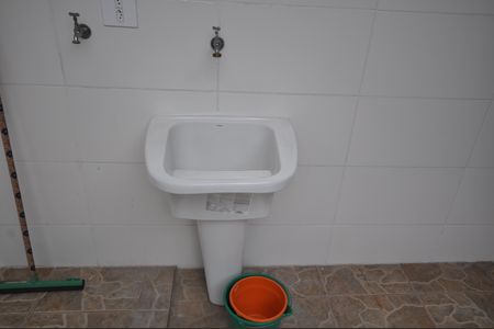 Casa à venda com 101m², 2 quartos e 2 vagasÁrea de serviço