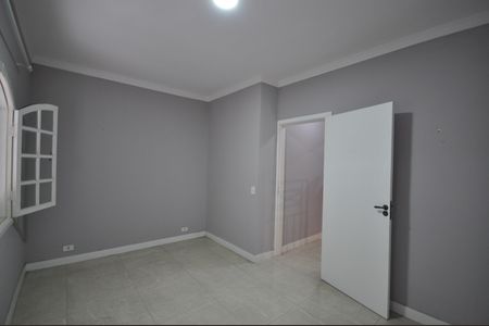 Casa à venda com 101m², 2 quartos e 2 vagasSuíte 2