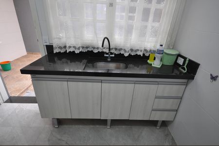 Casa à venda com 101m², 2 quartos e 2 vagasCozinha