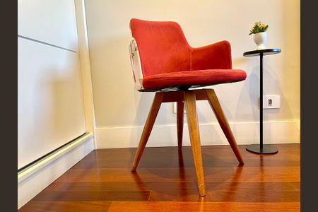 Apartamento à venda com 124m², 3 quartos e 2 vagas Apartamento à venda com 124m², 3 quartos e 2 vagasSuíte