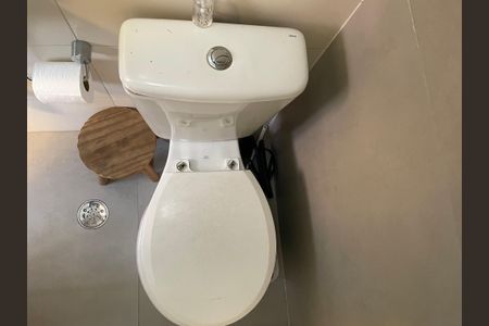 Apartamento à venda com 124m², 3 quartos e 2 vagas Apartamento à venda com 124m², 3 quartos e 2 vagasBanheiro de serviço