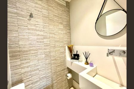 Apartamento à venda com 124m², 3 quartos e 2 vagas Apartamento à venda com 124m², 3 quartos e 2 vagasLavabo