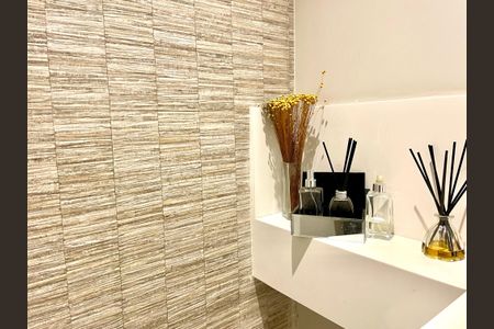 Apartamento à venda com 124m², 3 quartos e 2 vagas Apartamento à venda com 124m², 3 quartos e 2 vagasLavabo