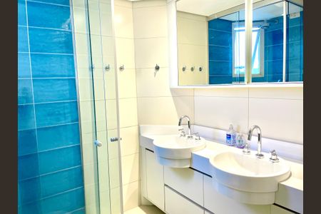 Apartamento à venda com 124m², 3 quartos e 2 vagas Apartamento à venda com 124m², 3 quartos e 2 vagasBanheiro