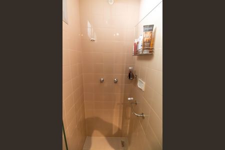 Apartamento à venda com 70m², 2 quartos e 1 vaga Apartamento à venda com 70m², 2 quartos e 1 vagaBanheiro da Suíte