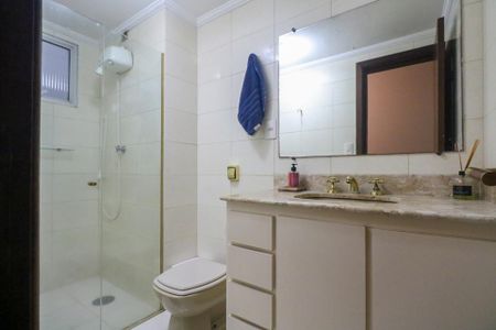Apartamento à venda com 124m², 3 quartos e 2 vagas Apartamento à venda com 124m², 3 quartos e 2 vagasBanheiro Social